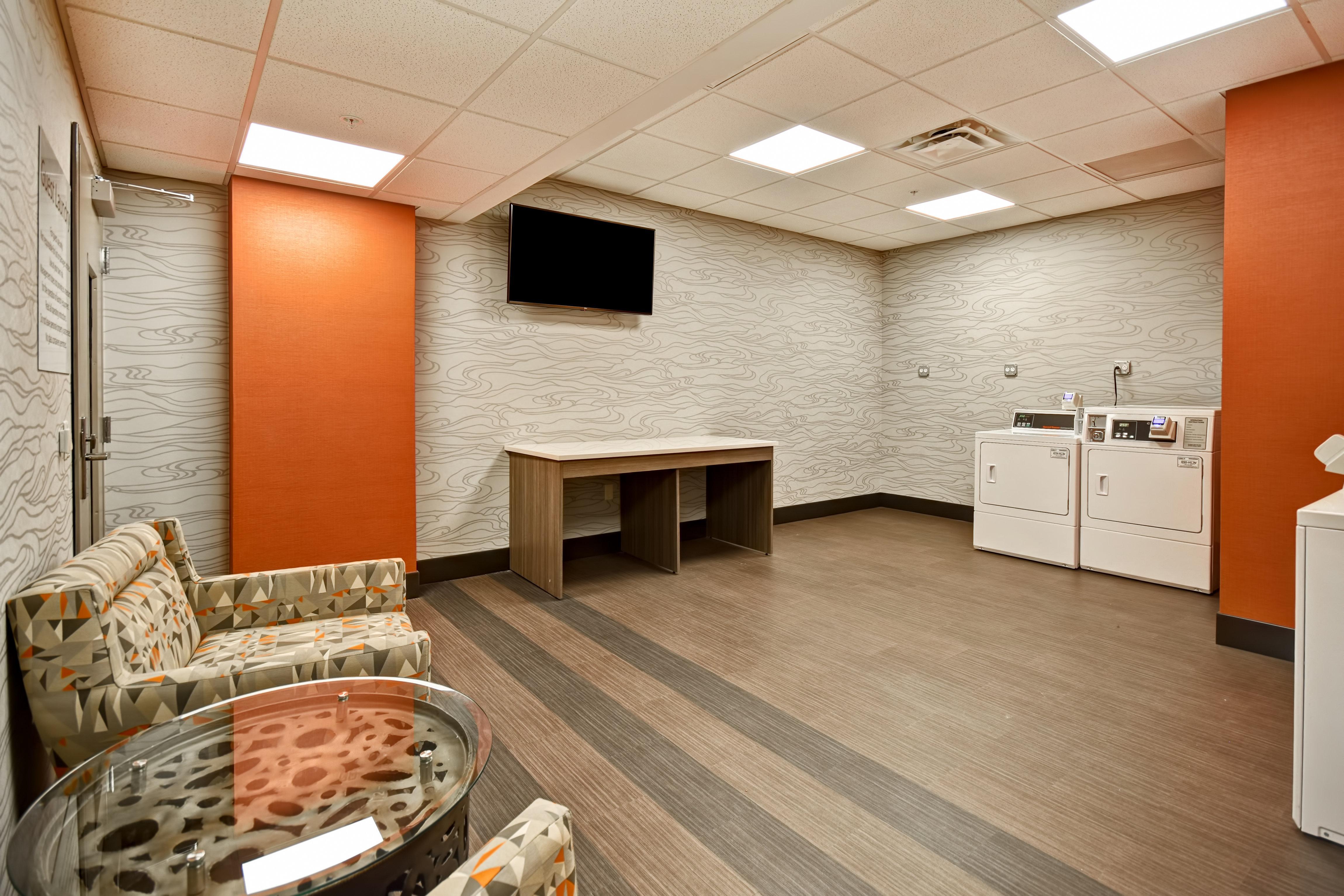 Holiday Inn Lancaster By Ihg Exterior foto