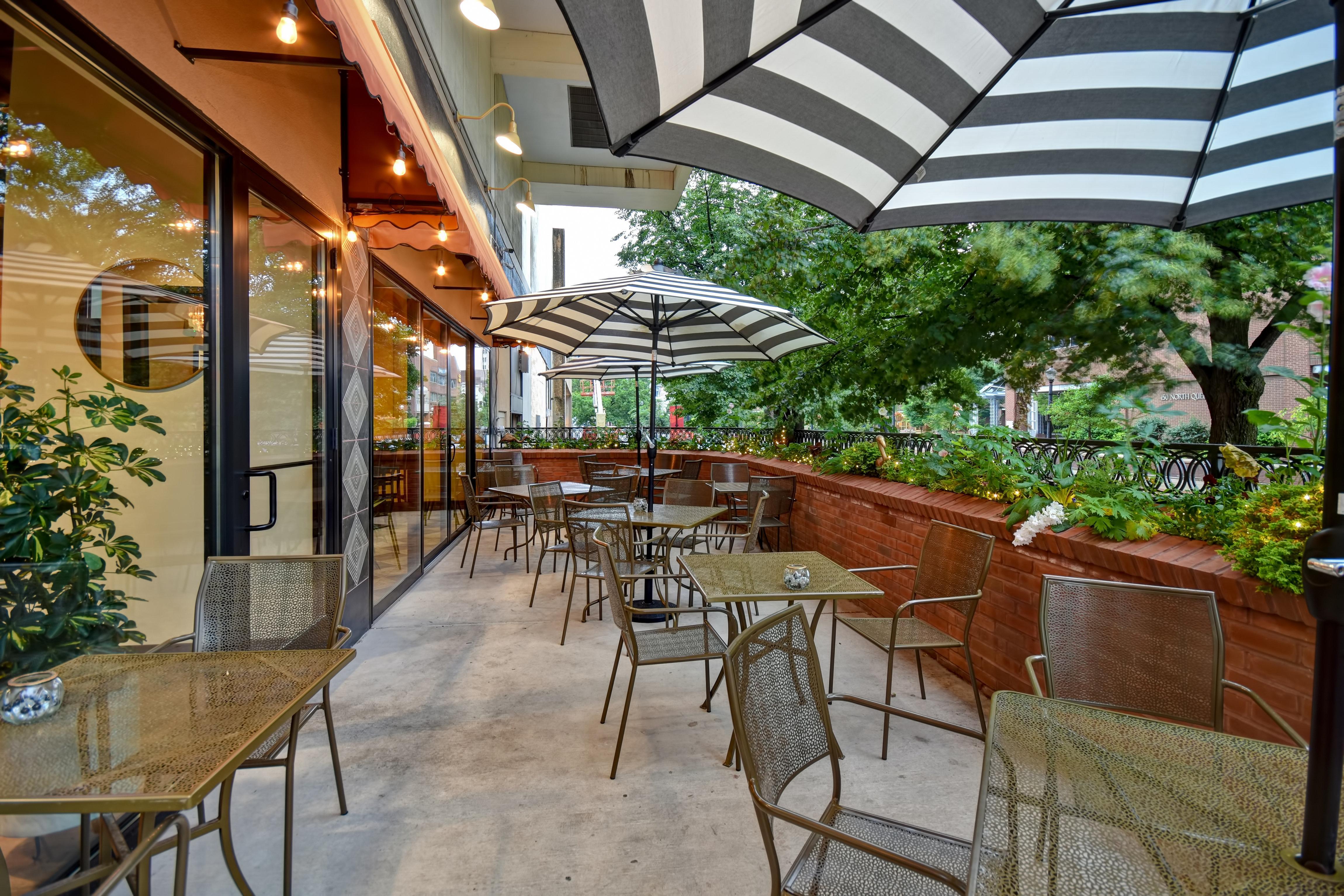 Holiday Inn Lancaster By Ihg Exterior foto